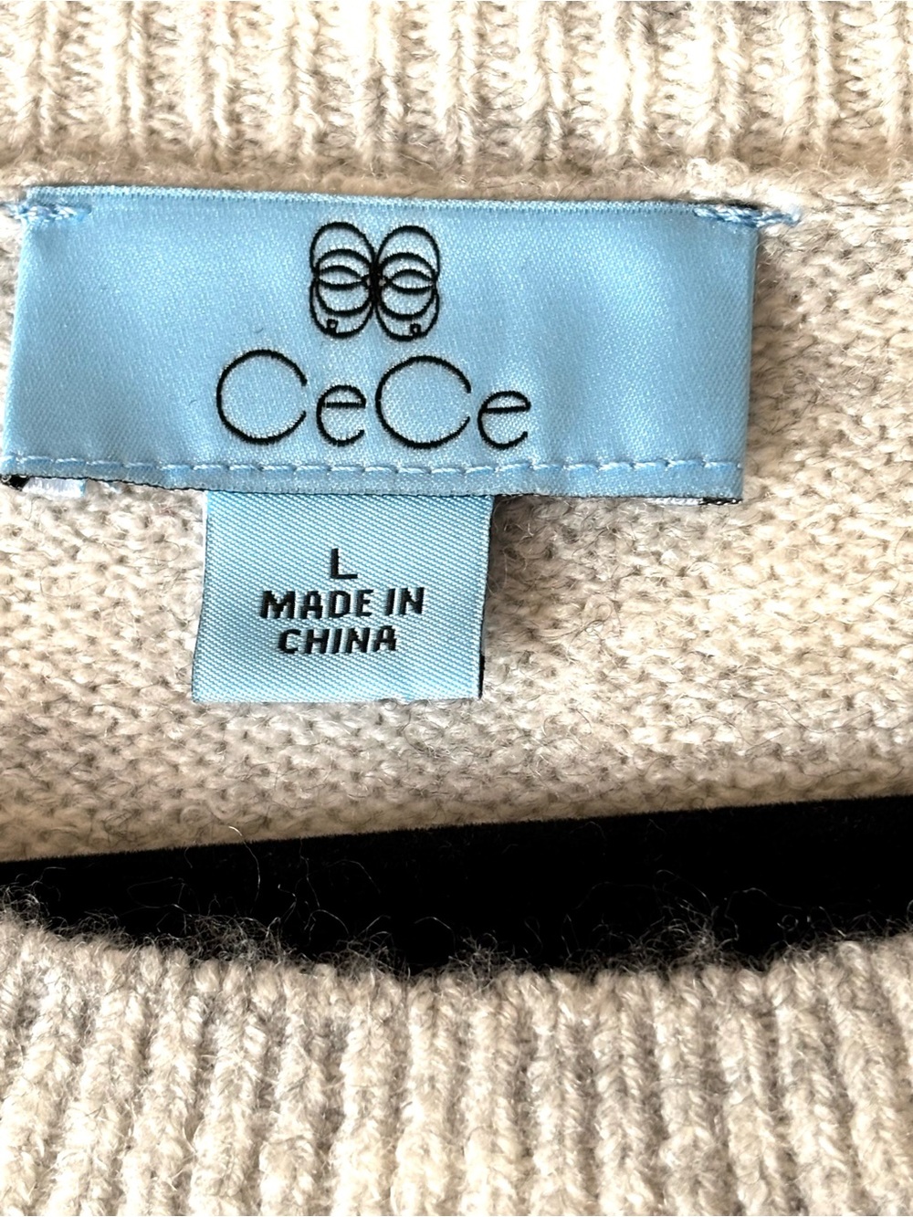 CeCe “Santa Baby” Script Crewneck Long Sleeve Sweater Gray Size L - Picture 4 of 5